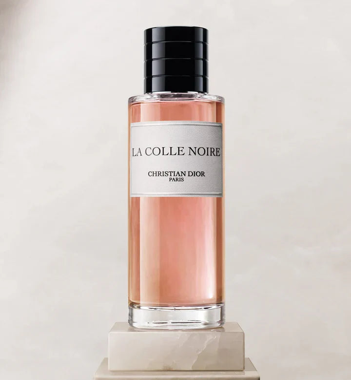LA COLLE NOIRE كريستيان ديور باريس